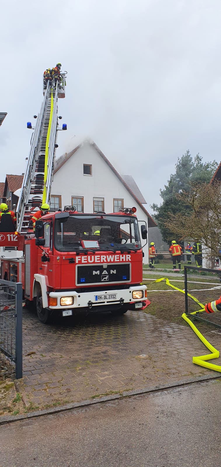 Dachaufsetzer – Freiwillige Feuerwehr Vaterstetten